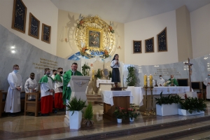 Poświęcenie figury św. Hiacynty patronki dzieci